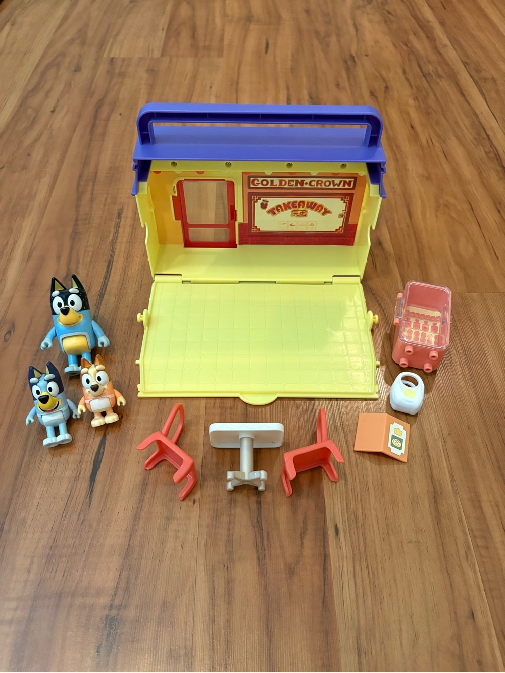 Bluey Takeaway Playset